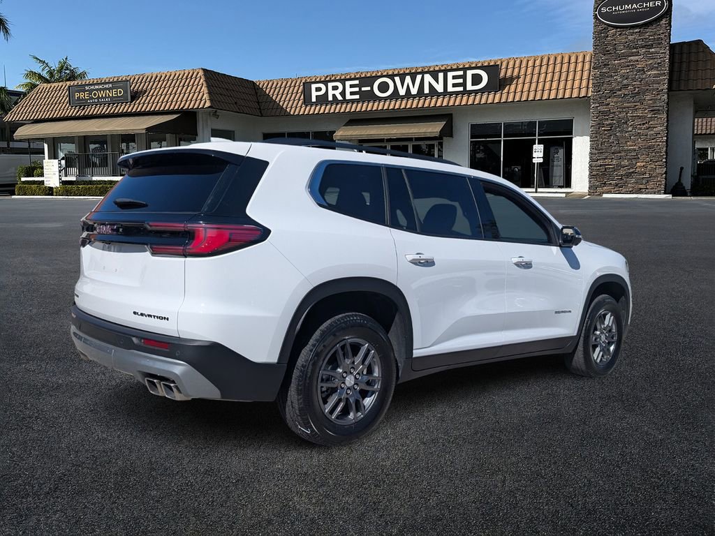 Used 2025 GMC Acadia Elevation image 7