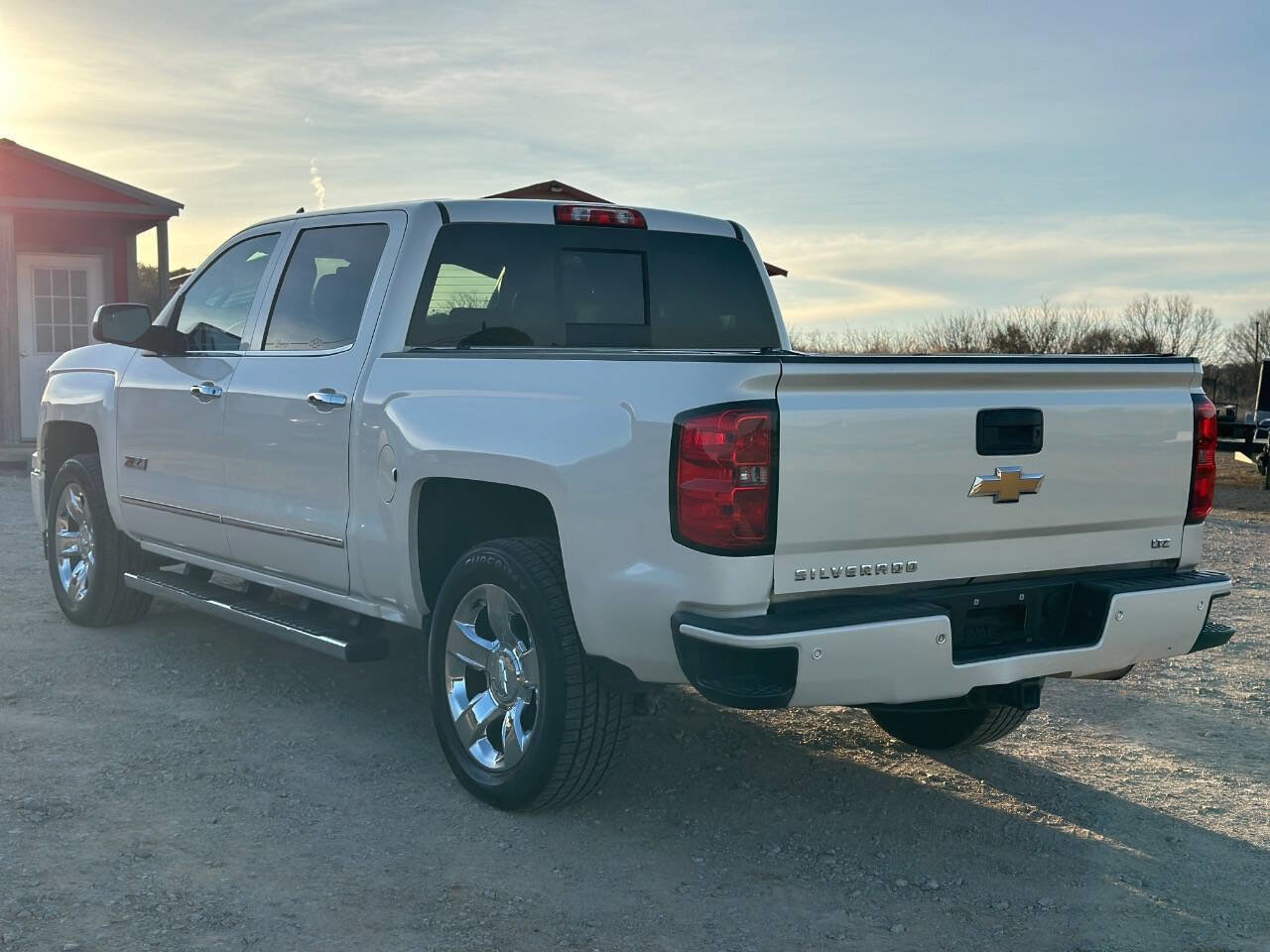 Used 2015 Chevrolet Silverado 1500 LTZ Z71 w/ Custom Sport Edition image 4