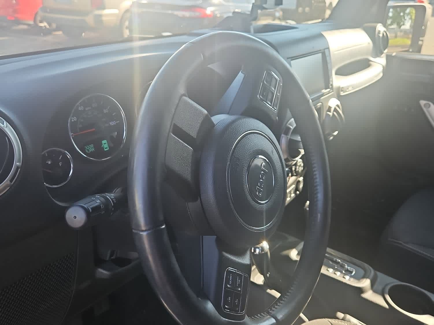 Used 2018 Jeep Wrangler Unlimited Sahara w/ Connectivity Group image 2