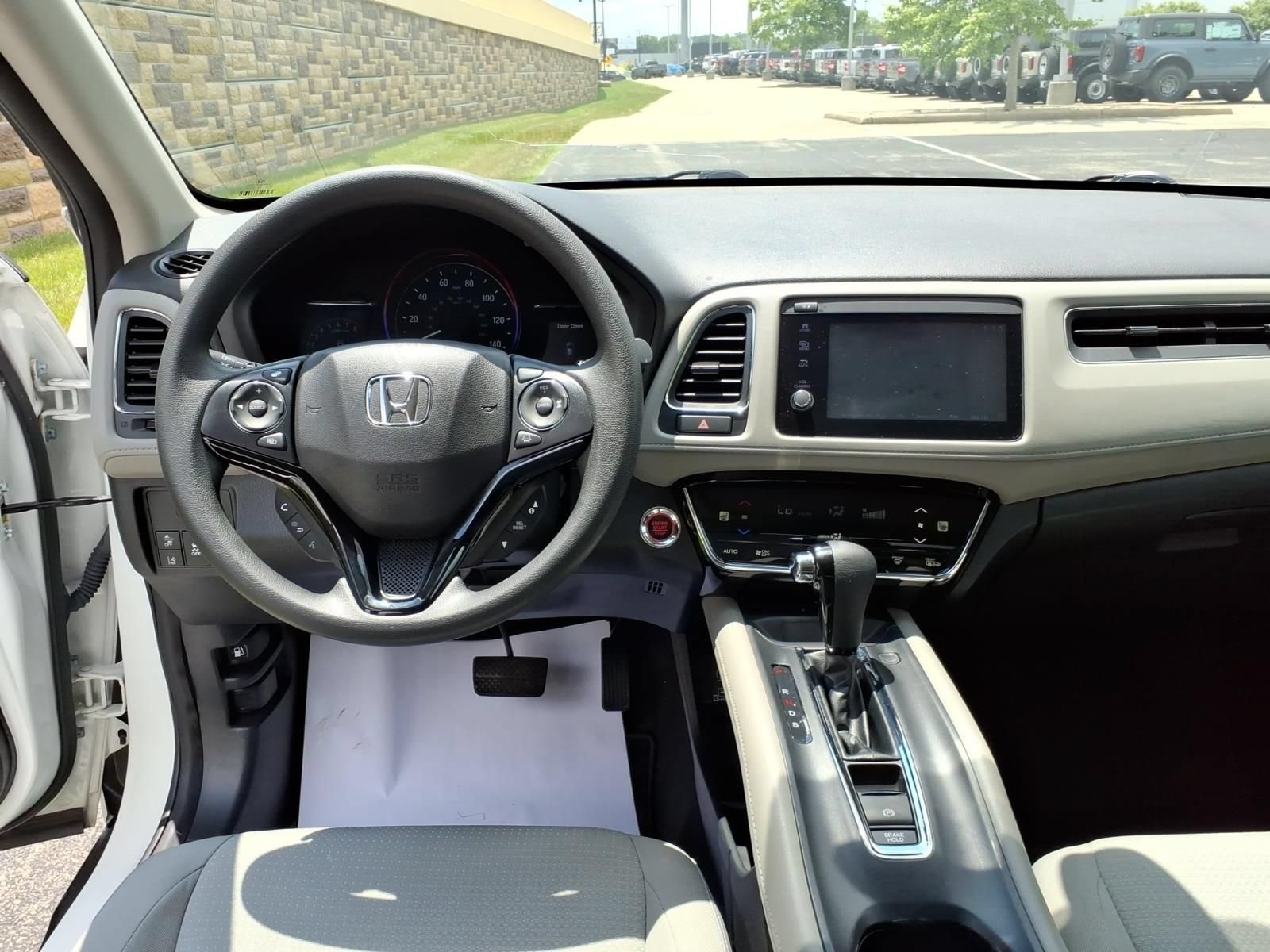 Used 2022 Honda HR-V EX image 32