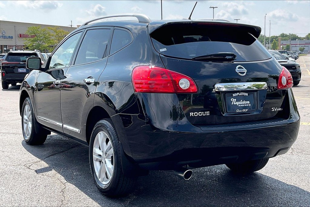 Used 2013 Nissan Rogue SV w/ Premium Pkg AWD/4WD image 13