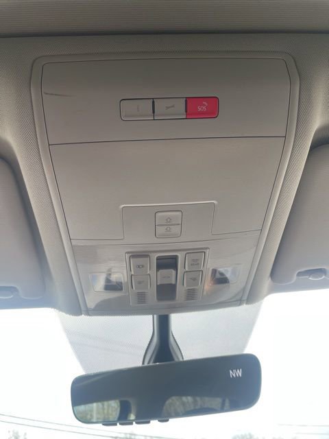 Certified 2023 Volkswagen Atlas SE w/ Panoramic Sunroof Package image 28