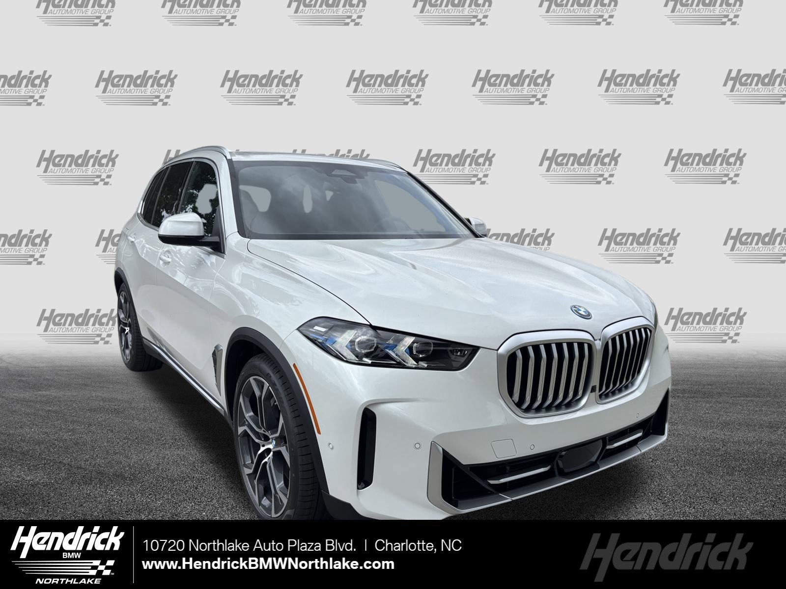 New 2026 BMW X5 xDrive50e w/ Premium Package