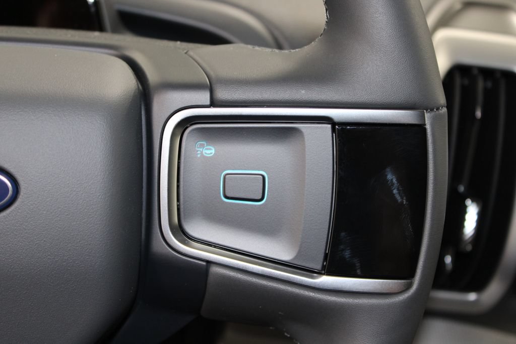 New 2026 Ford Expedition Active RWD image 40