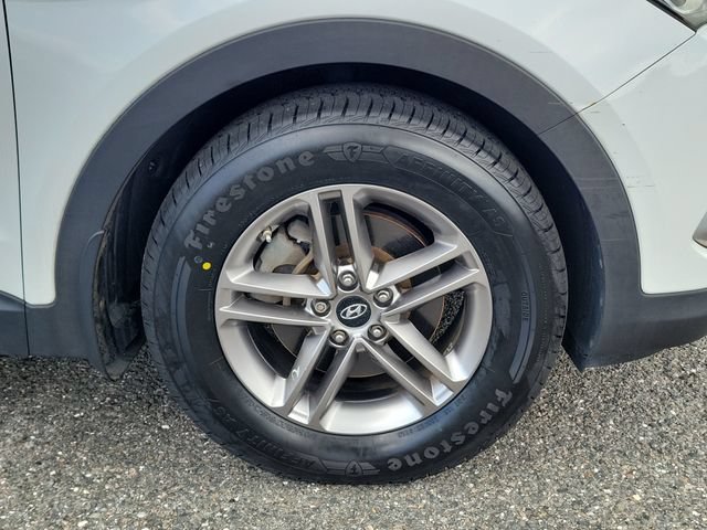 Used 2017 Hyundai Santa Fe Sport w/ 2.4L Tech Package 04 FWD image 6