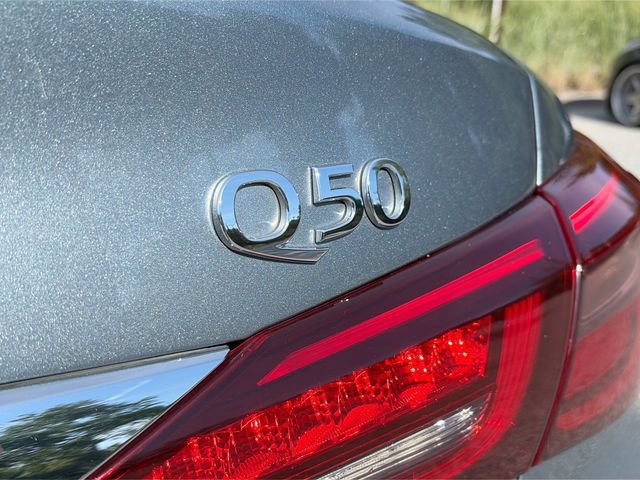 Used 2019 INFINITI Q50 Luxe w/ Essential Package (3.0T Luxe) AWD/4WD image 36