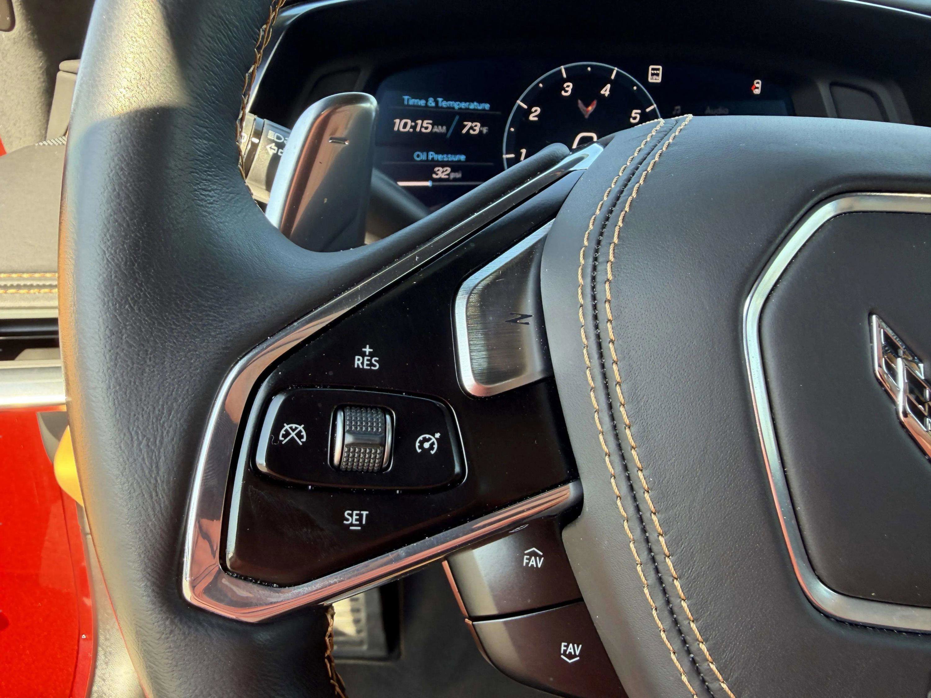 Used 2022 Chevrolet Corvette Stingray Premium Cpe w/ Z51 Performance Package image 16