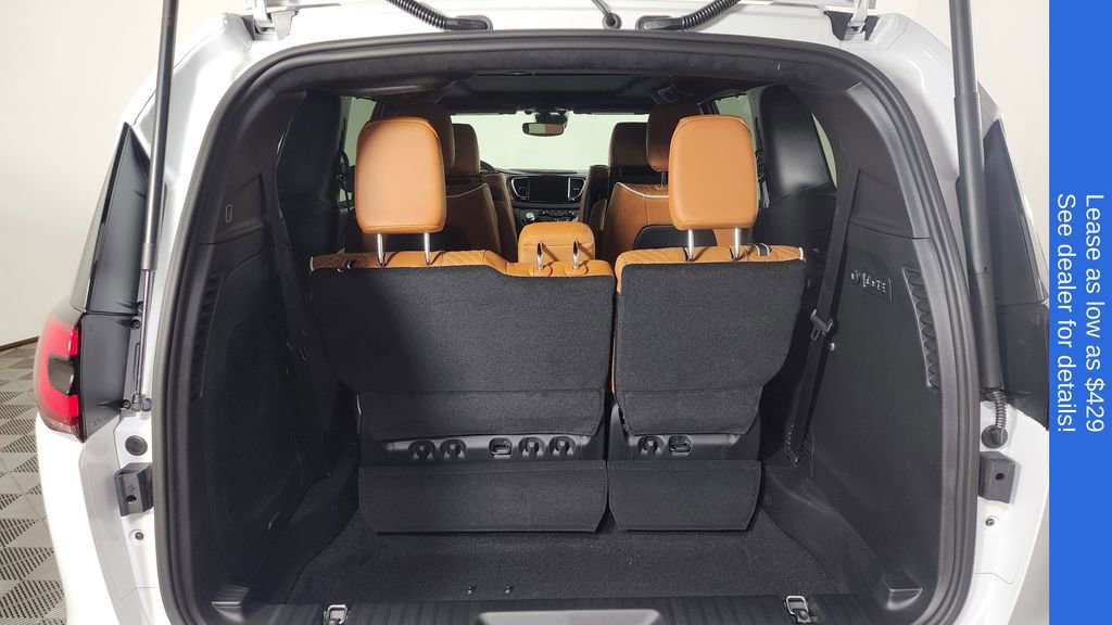 New 2026 Chrysler Pacifica Pinnacle image 10