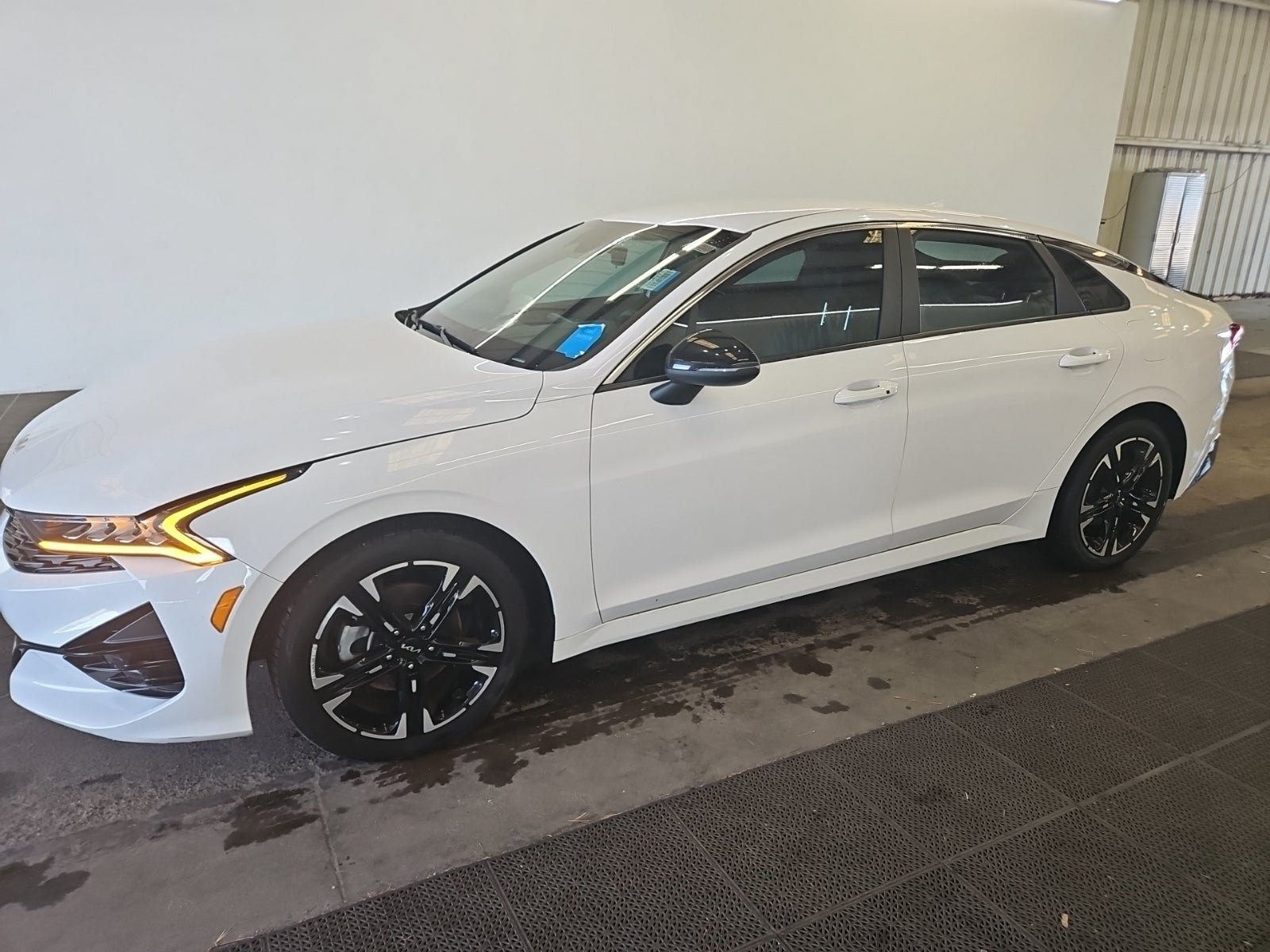 Used 2022 Kia K5 GT-Line FWD image 7
