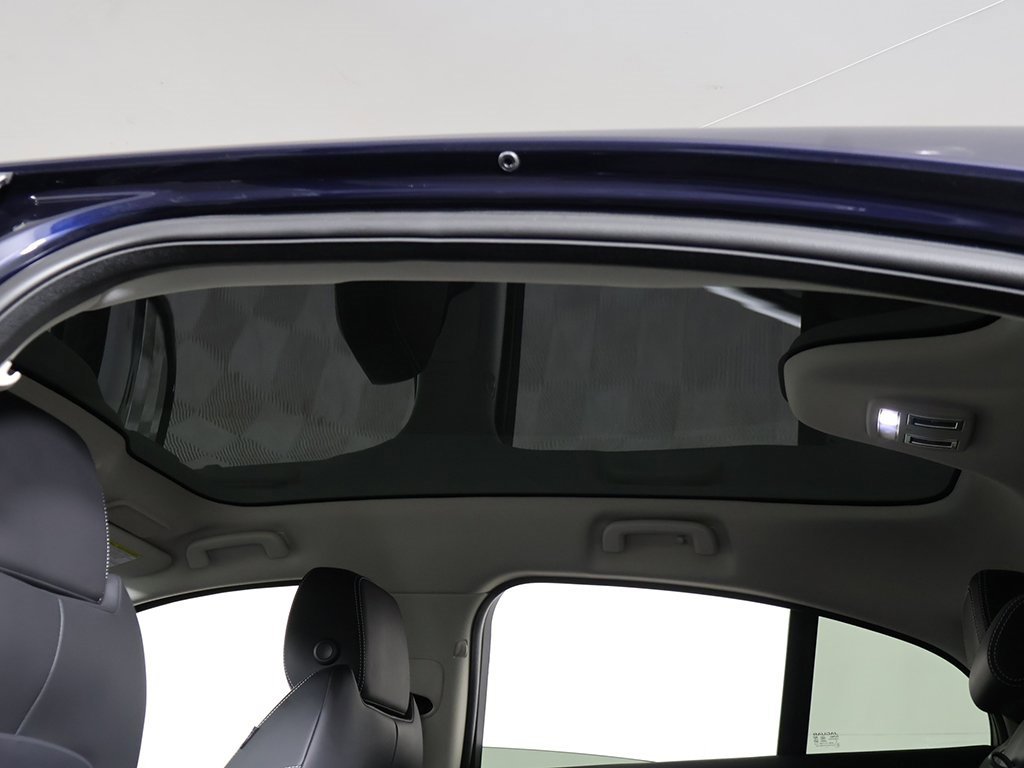 Used 2023 Jaguar I-PACE HSE image 21