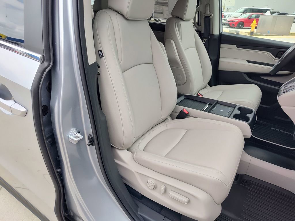 New 2026 Honda Odyssey EX-L image 12