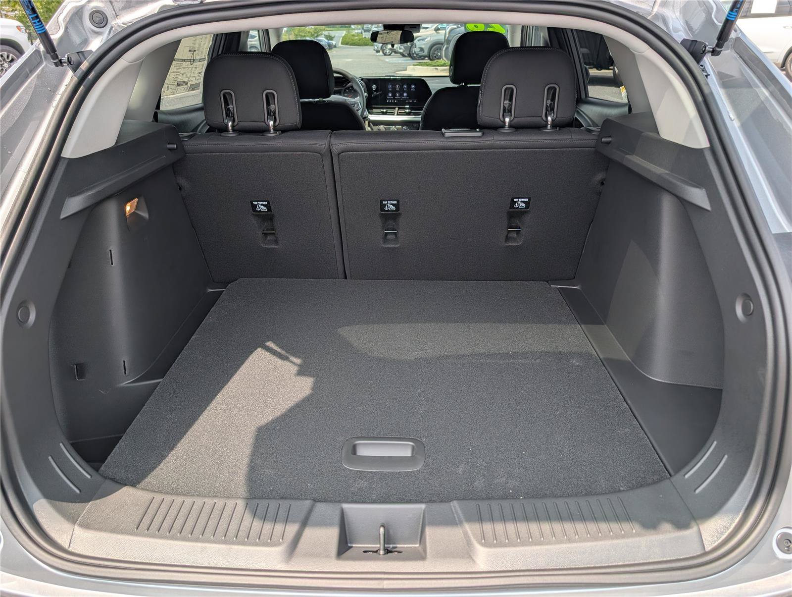New 2026 Chevrolet Trax LS FWD image 8