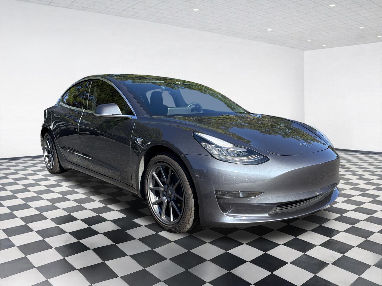 Used 2020 Tesla Model 3 Long Range AWD/4WD image 3