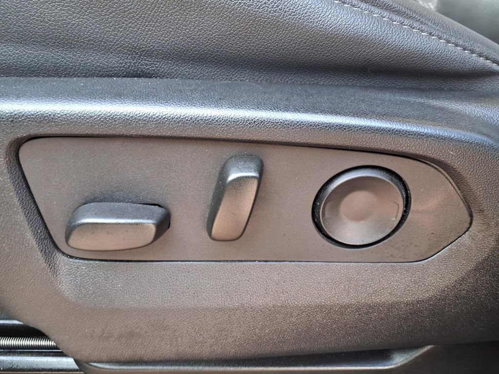 Used 2024 Chevrolet Tahoe LT image 26