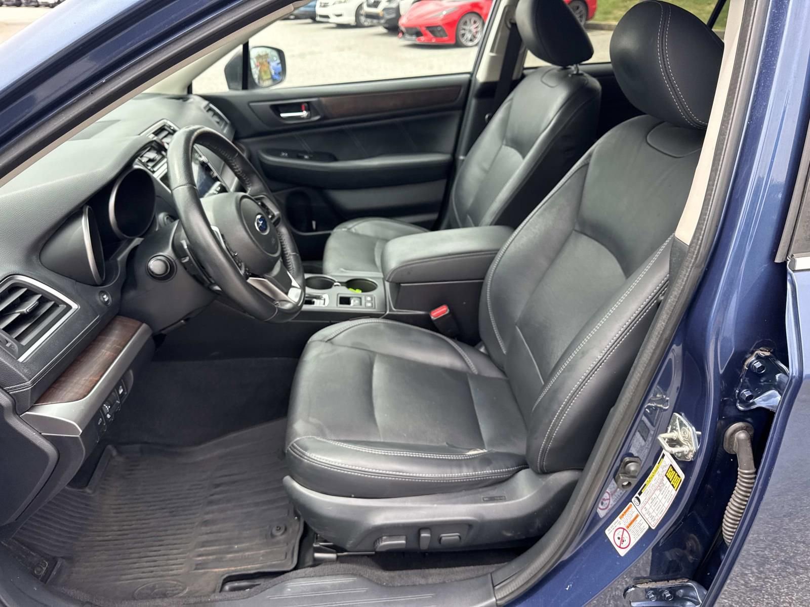 Used 2019 Subaru Outback 2.5i Limited AWD/4WD image 9