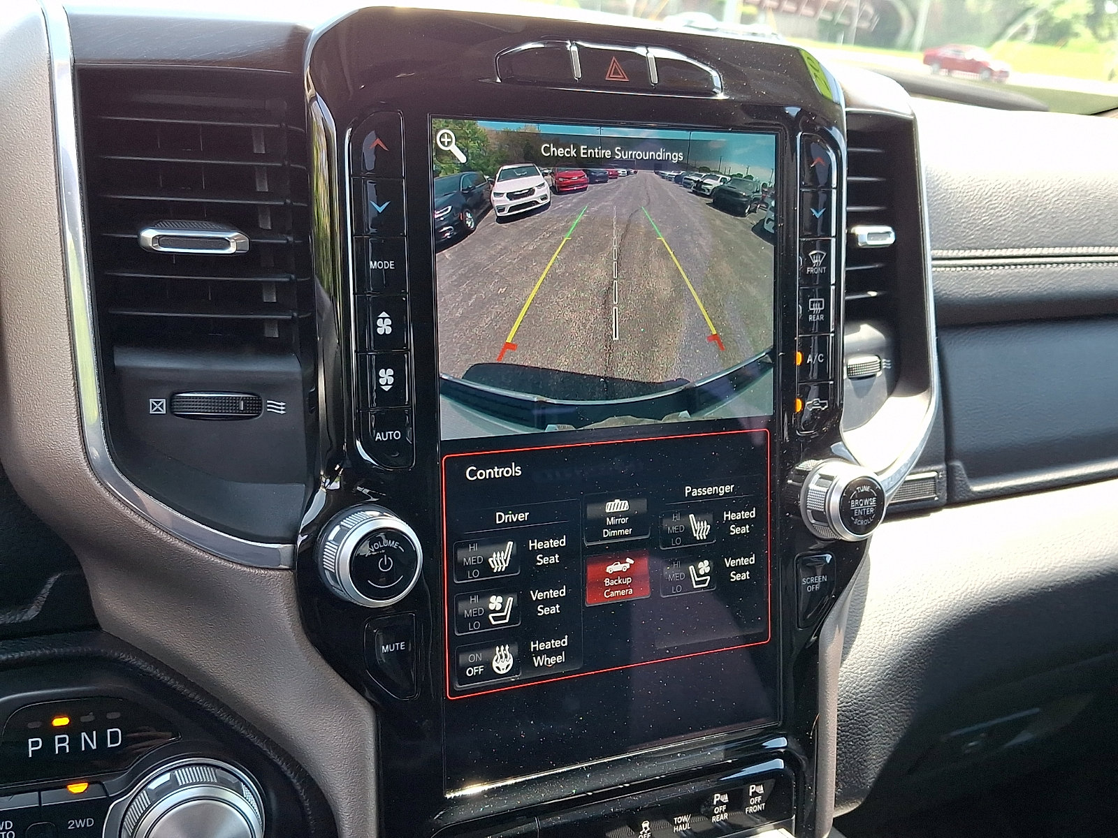 Used 2021 RAM 1500 Laramie AWD/4WD image 18