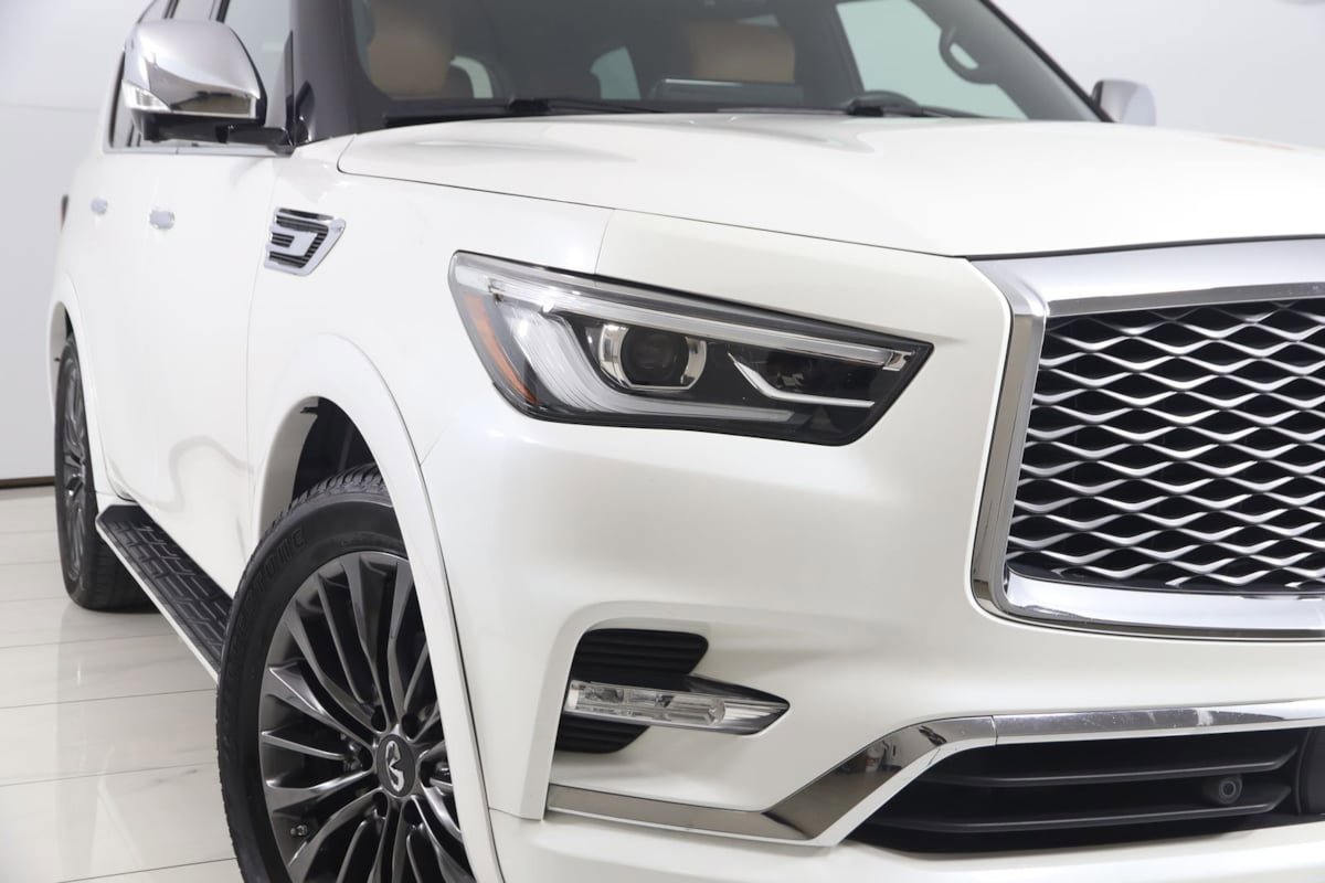 Used 2023 INFINITI QX80 Sensory w/ Cargo Package AWD/4WD image 22
