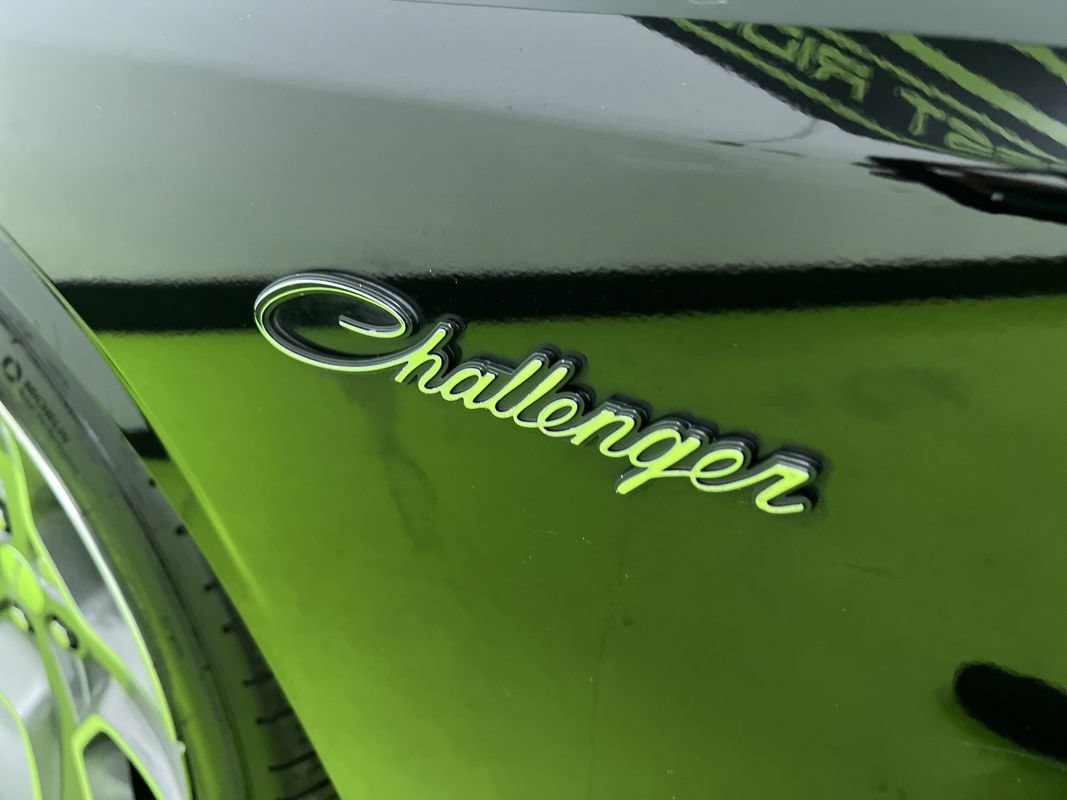 Used 2012 Dodge Challenger R/T RWD image 15
