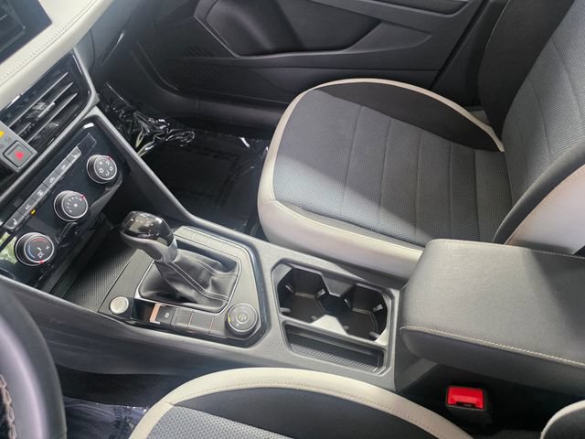 Used 2025 Volkswagen Taos S AWD/4WD image 28