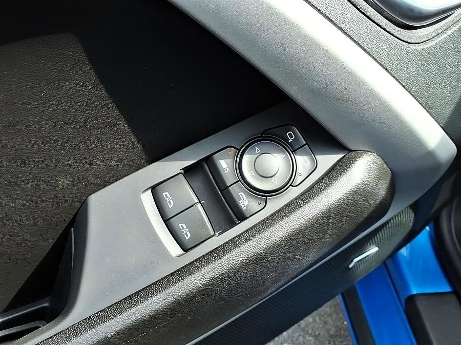 Used 2024 Chevrolet Camaro LT w/ Technology Package RWD image 16