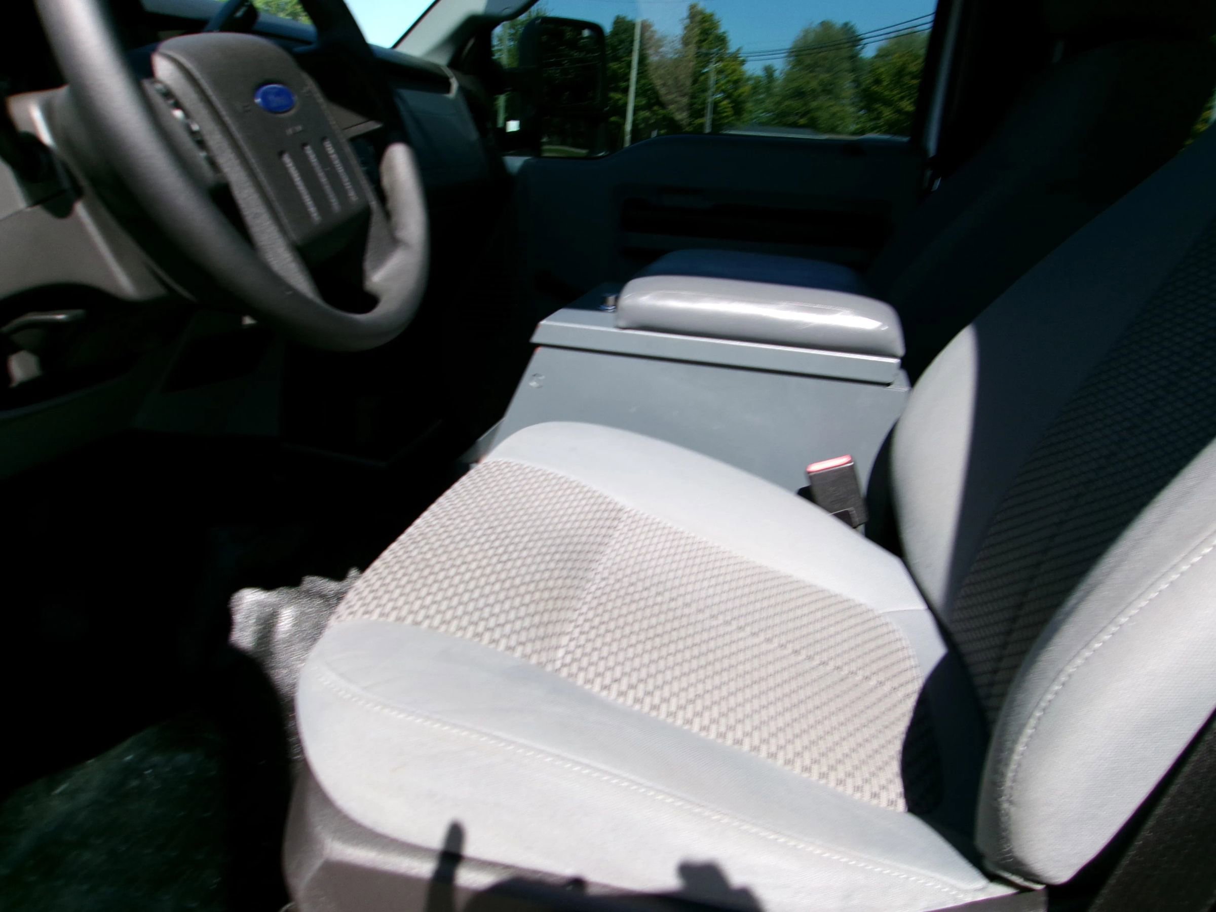 Used 2016 Ford F350 XL w/ XL Appearance Package image 6