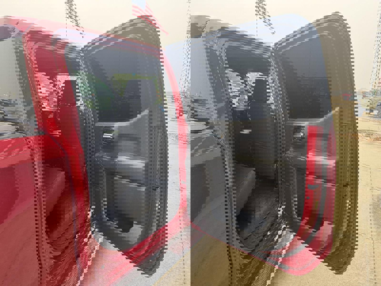 Used 2021 Chevrolet Silverado 1500 LT image 26