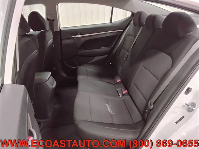 Used 2020 Hyundai Elantra SEL w/ Cargo Package (C1) FWD image 13