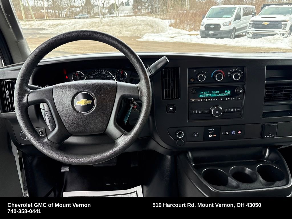 Used 2025 Chevrolet Express 3500 w/ Power Convenience Package image 17