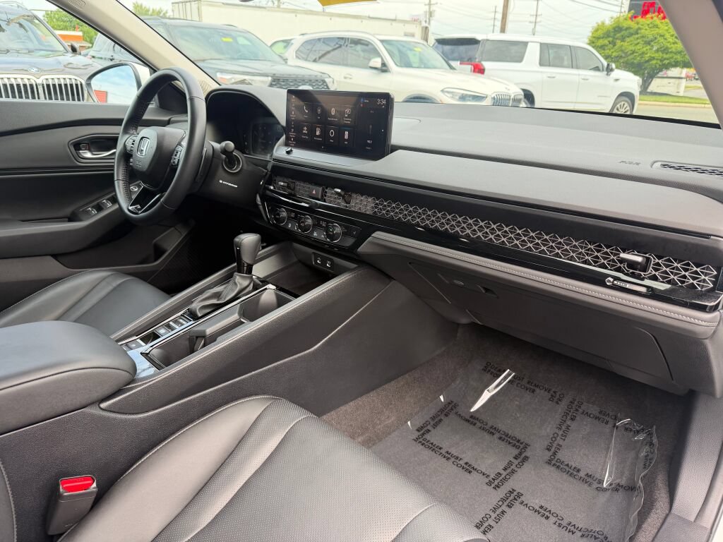 Used 2024 Honda Accord EX-L image 30