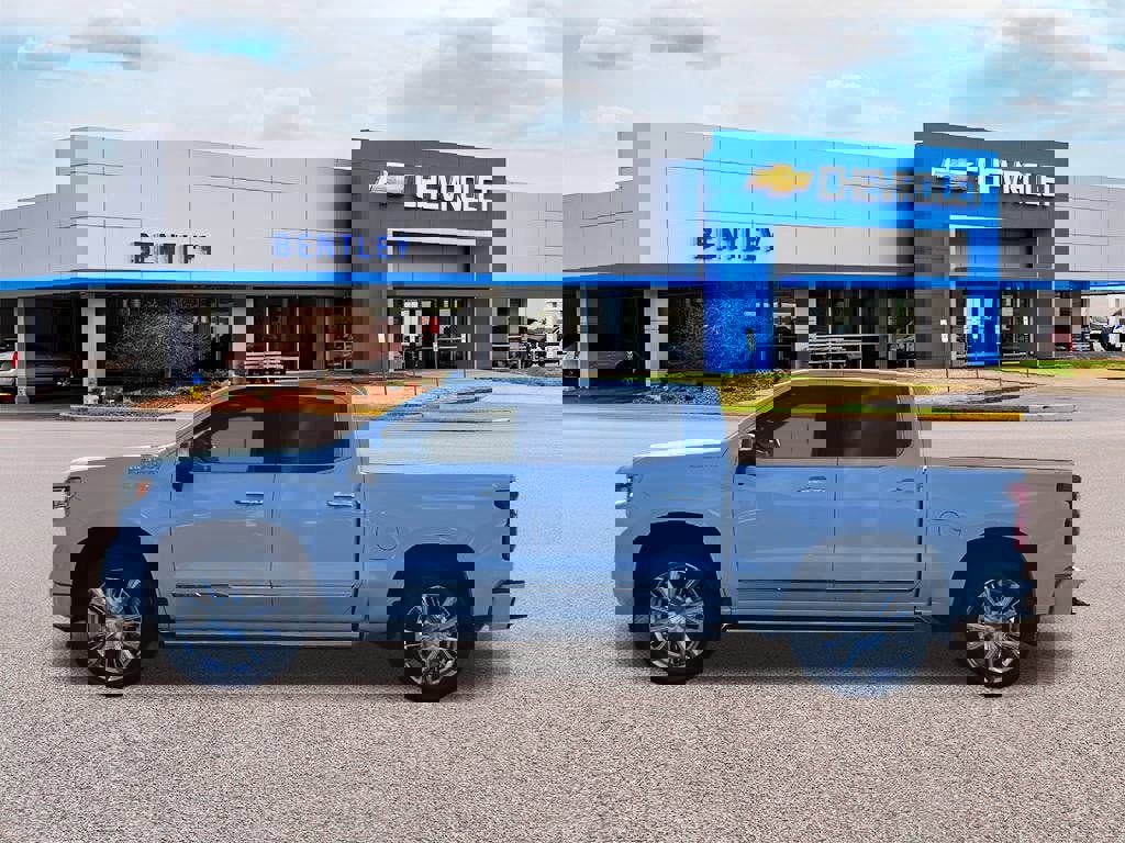 New 2026 Chevrolet Silverado 1500 High Country image 2