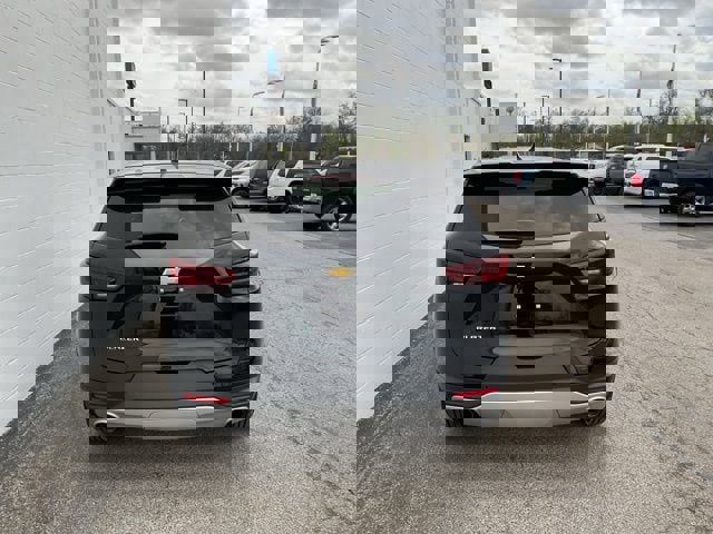 Used 2023 Chevrolet Blazer LT w/ Driver Confidence Package image 6