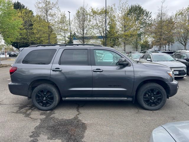 Used 2022 Toyota Sequoia TRD Sport AWD/4WD image 4