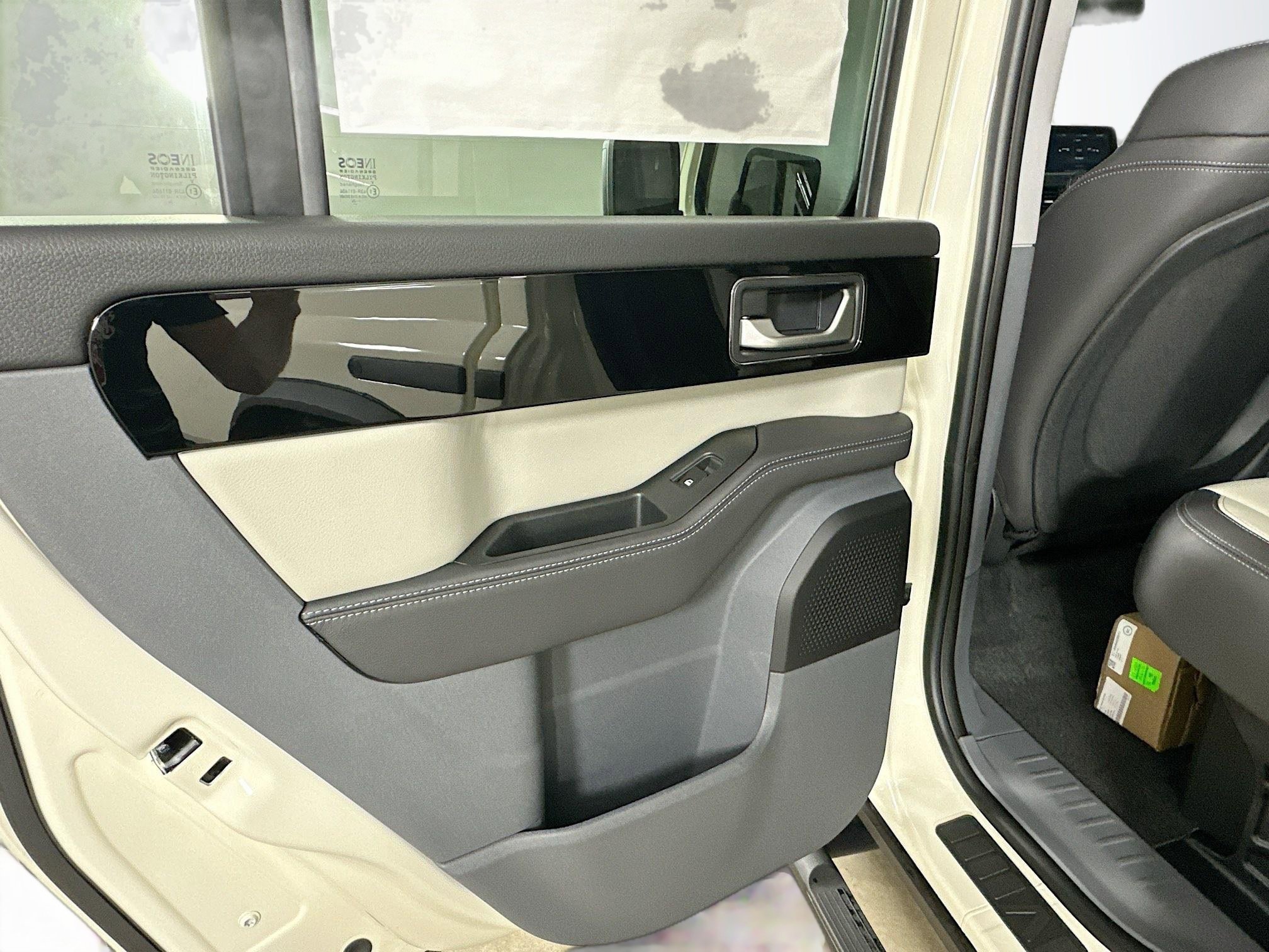 New 2025 INEOS Grenadier Quartermaster AWD/4WD image 36