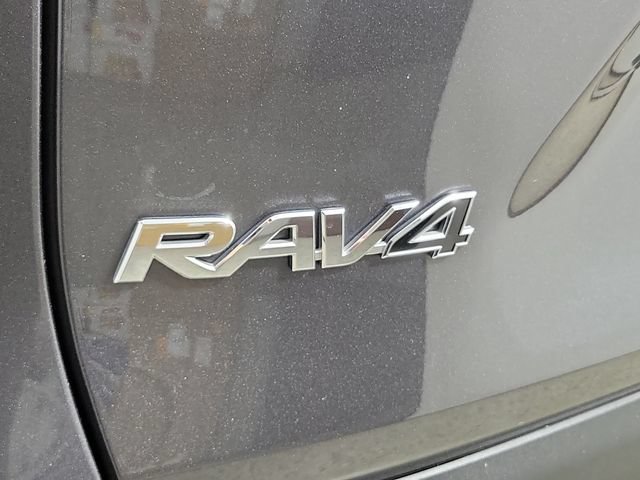 Used 2023 Toyota RAV4 XLE w/ Convenience Package FWD image 9