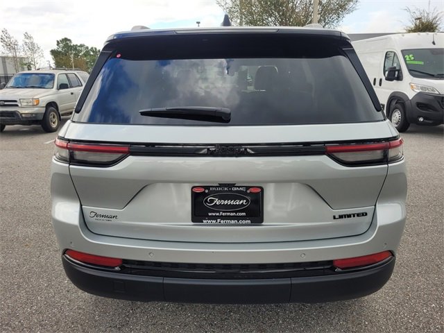 New 2025 Jeep Grand Cherokee Limited image 11