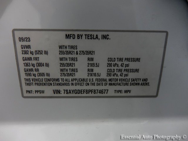 Used 2023 Tesla Model Y Performance AWD/4WD image 40