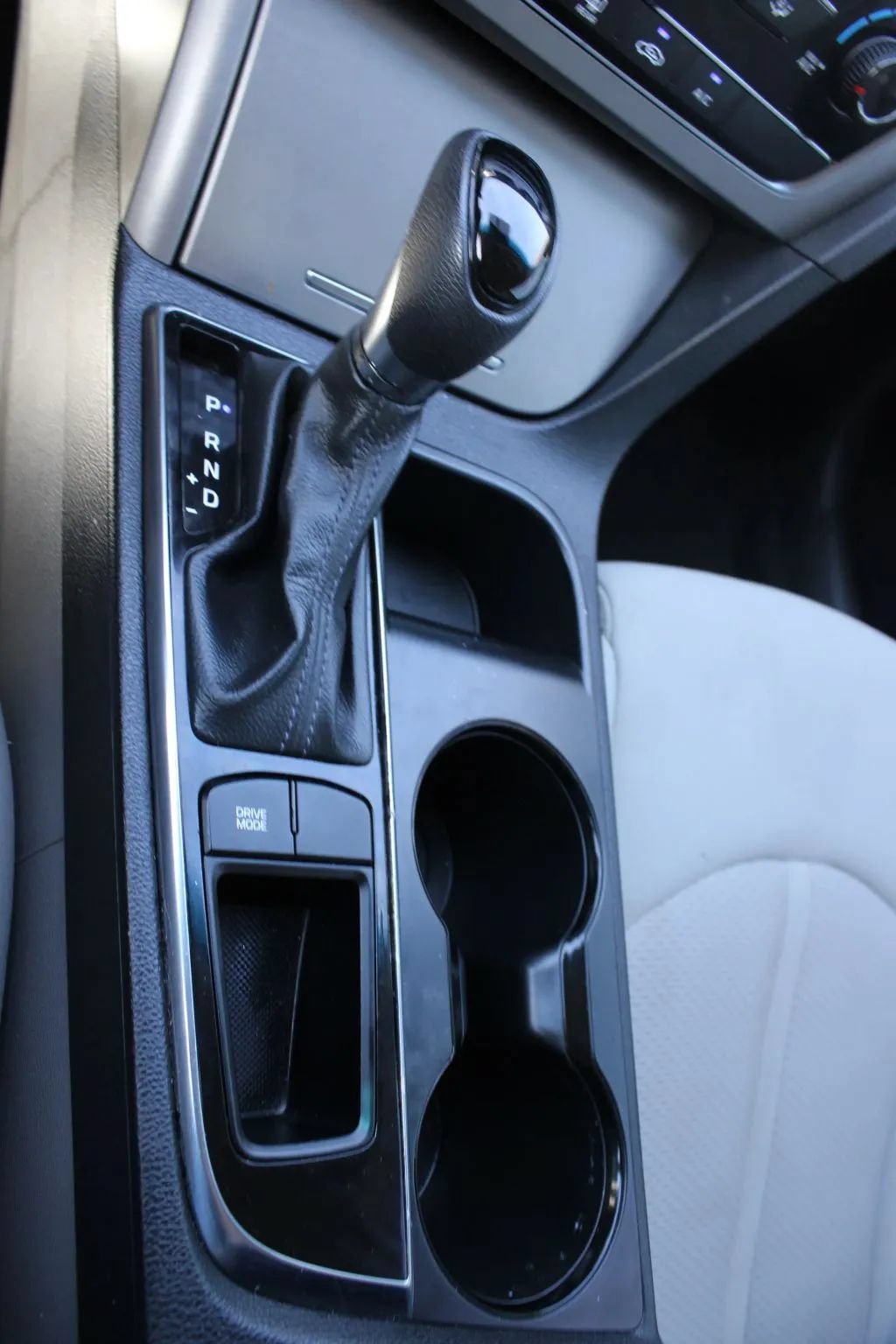 Used 2016 Hyundai Sonata SE FWD image 25