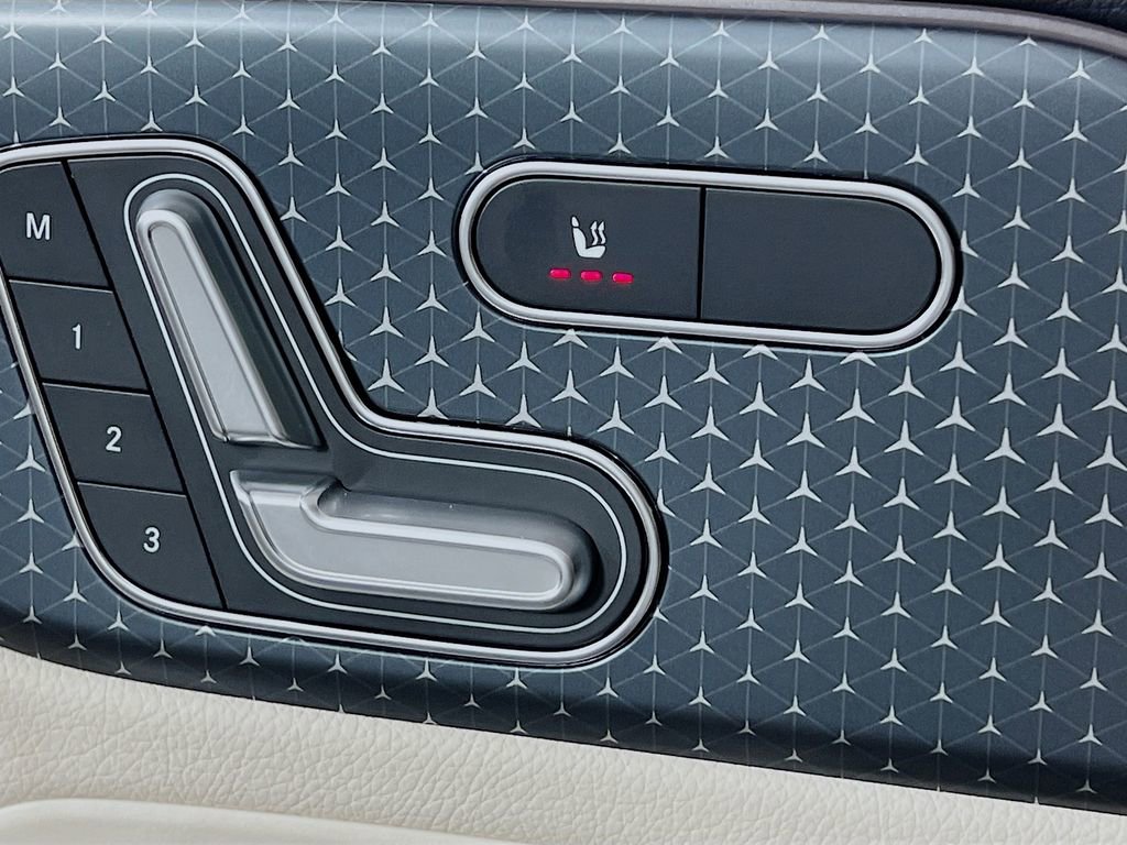 Certified 2025 Mercedes-Benz GLB 250 4MATIC image 20