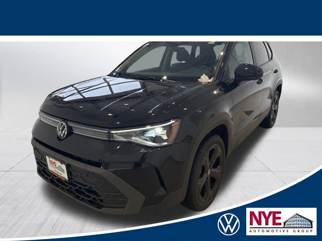 New 2026 Volkswagen Taos SE image 1