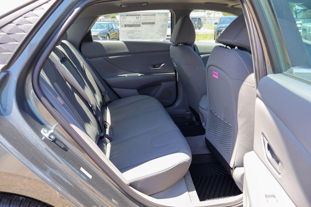 New 2026 Hyundai Elantra SEL Sport Premium FWD image 10
