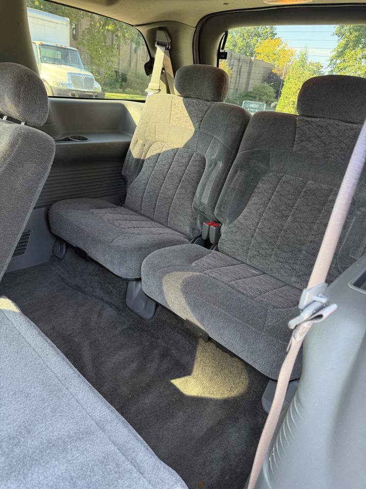 Used 2004 GMC Envoy XL SLE w/ 1SB Preferred Equipment Group AWD/4WD image 12
