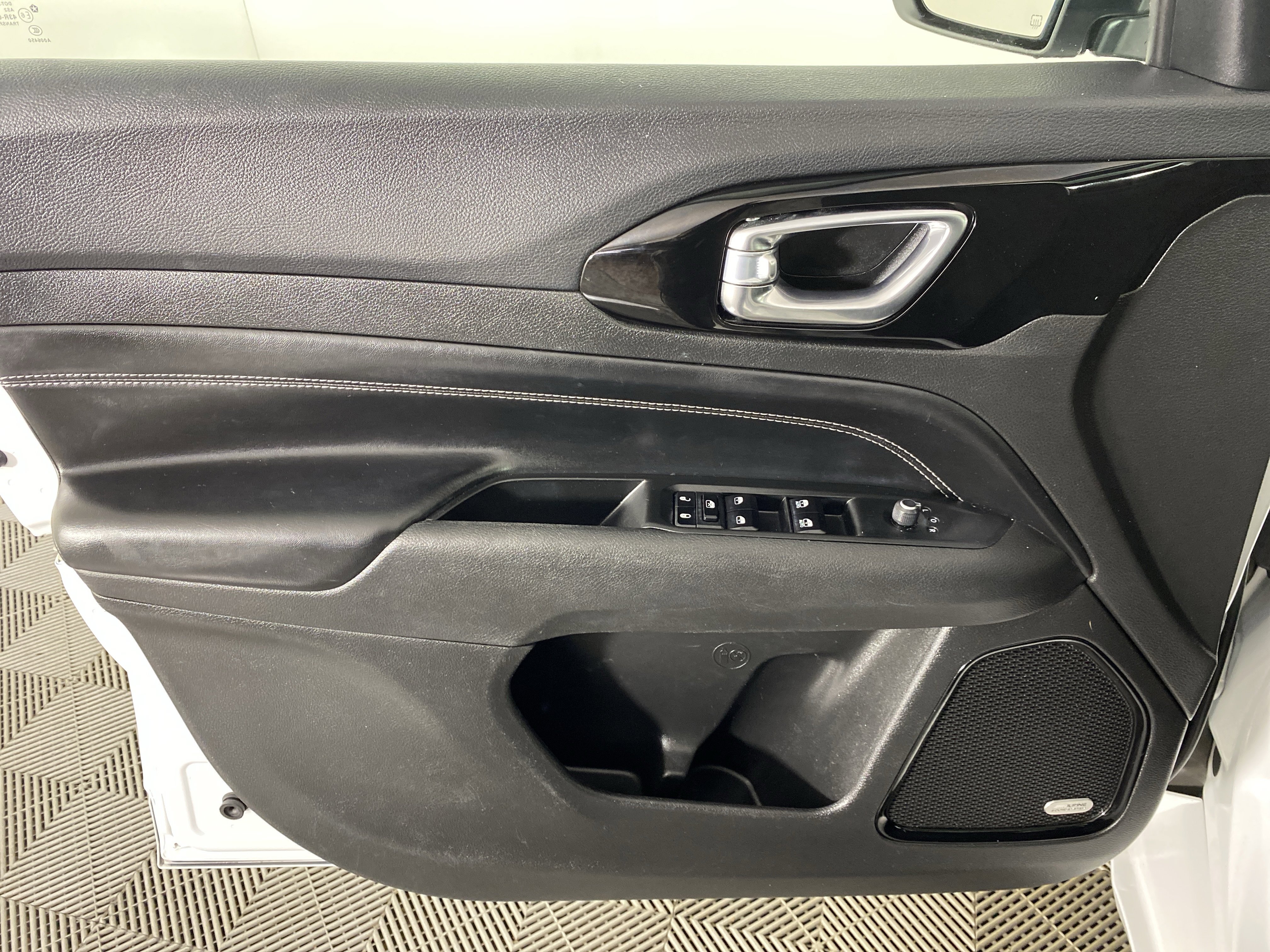 Used 2022 Jeep Compass High Altitude image 16