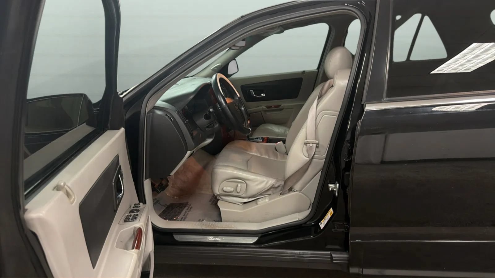 Used 2006 Cadillac SRX V8 AWD/4WD image 18