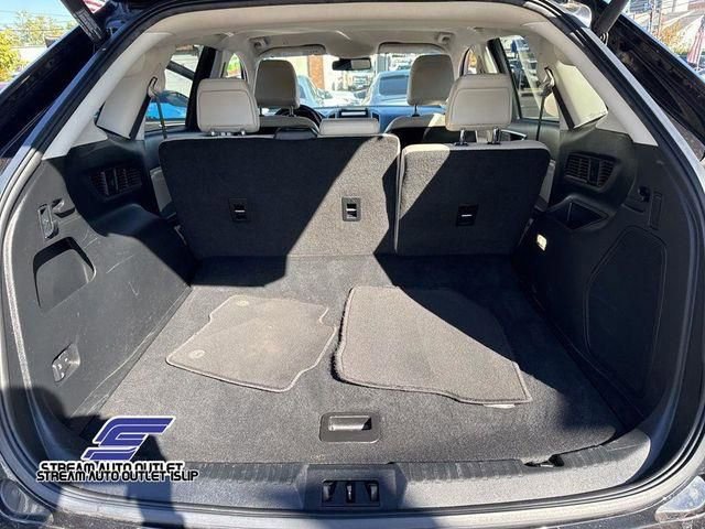 Used 2022 Ford Edge Titanium image 35
