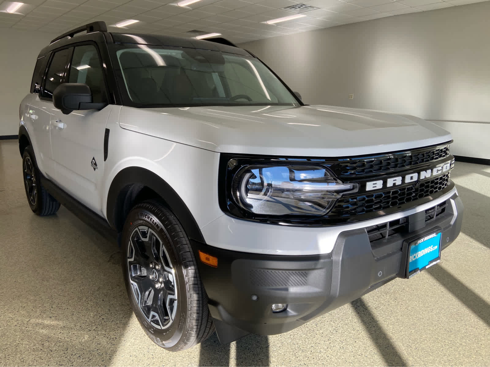 New 2025 Ford Bronco Sport Outer Banks w/ Outer Banks Tech Package+ image 4