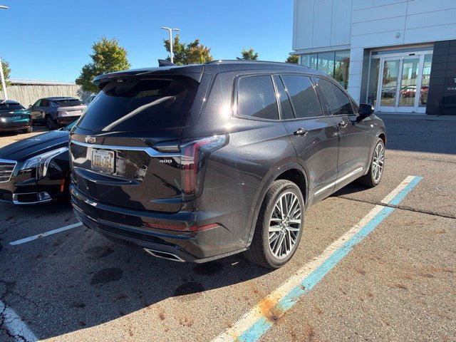 Used 2025 Cadillac XT6 Sport w/ Technology Package AWD/4WD image 2