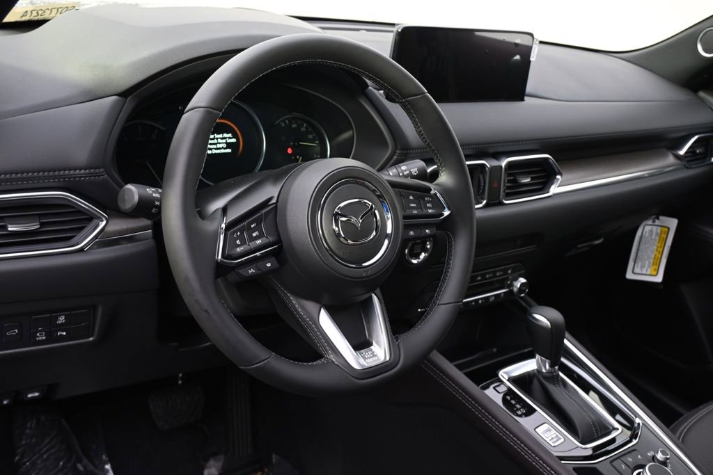 New 2025 MAZDA CX-5 Signature image 11