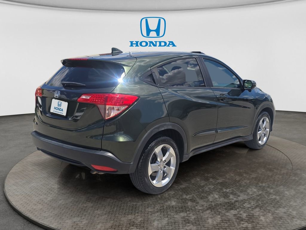 Used 2017 Honda HR-V EX image 5