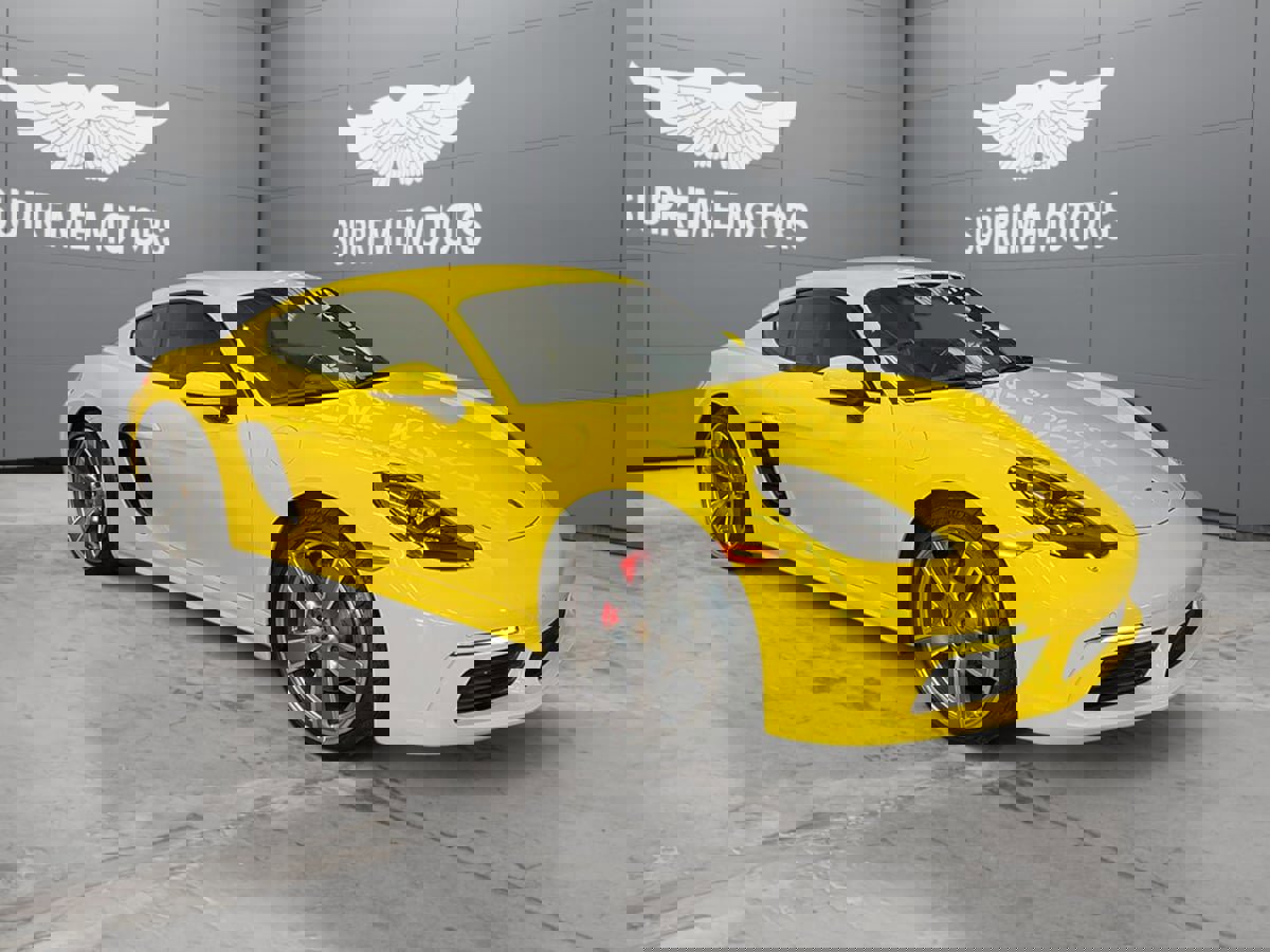 Used 2020 Porsche 718 Cayman S image 2