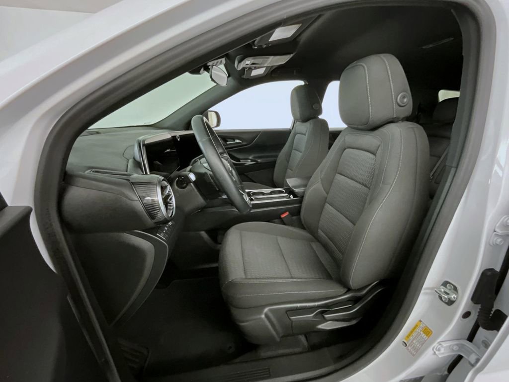 Certified 2025 Chevrolet Equinox LT image 10